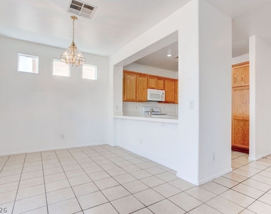 9548 Spring Blush Avenue - Photo Thumbnail 42