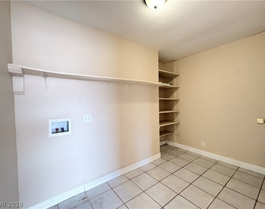 6329 Brittany Way - Photo Thumbnail 19