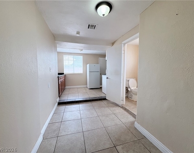6329 Brittany Way - Photo Thumbnail 29