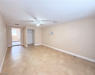 6329 Brittany Way - Photo Thumbnail 27