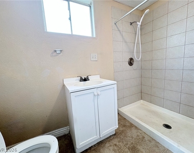 6329 Brittany Way - Photo Thumbnail 30