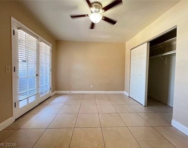 2112 Sunfish Drive - Photo Thumbnail 10