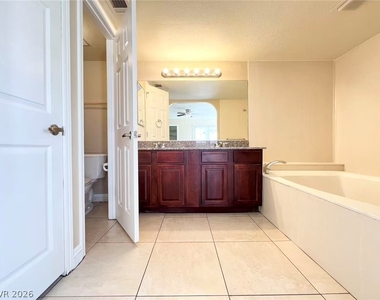 2112 Sunfish Drive - Photo Thumbnail 15