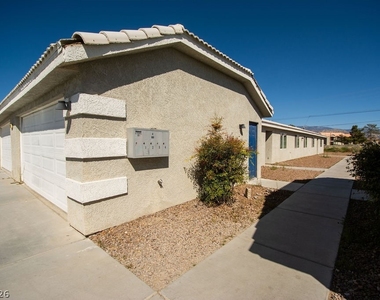 2021 S Dandelion Street - Photo Thumbnail 1