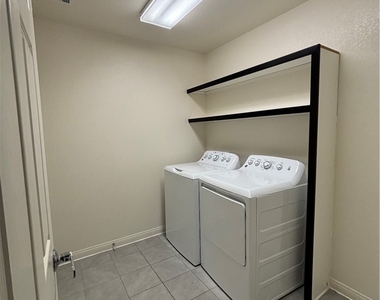 6320 Pear Valley Lane - Photo Thumbnail 41