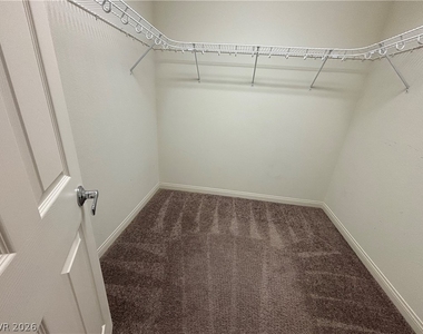 6320 Pear Valley Lane - Photo Thumbnail 11