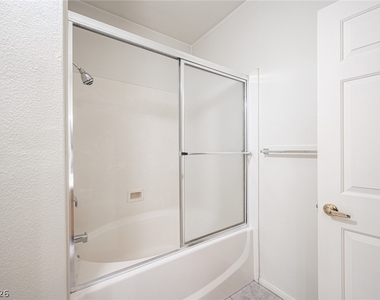 10211 Red Pueblo Place - Photo Thumbnail 32