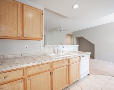 10211 Red Pueblo Place - Photo Thumbnail 19