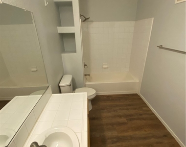 2325 Windmill Parkway - Photo Thumbnail 30