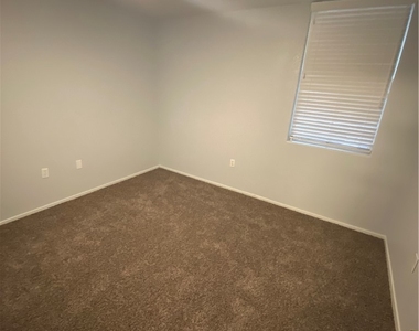 2325 Windmill Parkway - Photo Thumbnail 26