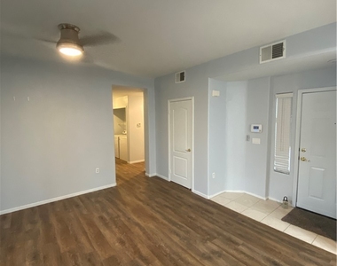 2325 Windmill Parkway - Photo Thumbnail 18