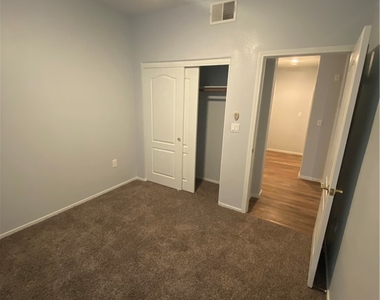 2325 Windmill Parkway - Photo Thumbnail 25