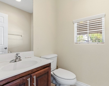 4683 Aventura Canyon Court - Photo Thumbnail 16
