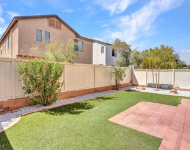 4683 Aventura Canyon Court - Photo Thumbnail 33