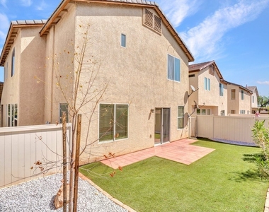 4683 Aventura Canyon Court - Photo Thumbnail 35