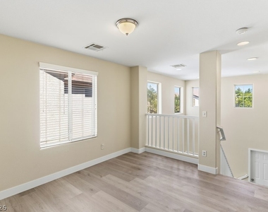 4683 Aventura Canyon Court - Photo Thumbnail 18