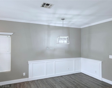 5104 Jordan Frey Street - Photo Thumbnail 4