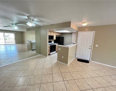 1901 Rio Canyon Court - Photo Thumbnail 19