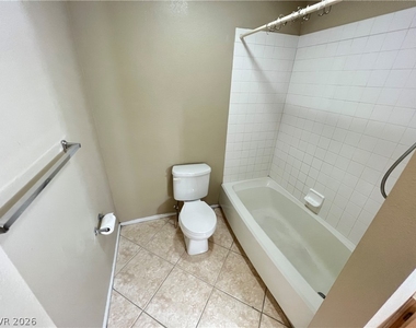 1901 Rio Canyon Court - Photo Thumbnail 16