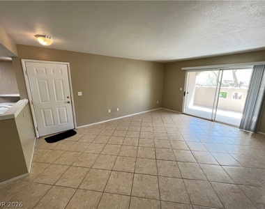 1901 Rio Canyon Court - Photo Thumbnail 18