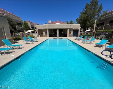 1901 Rio Canyon Court - Photo Thumbnail 5