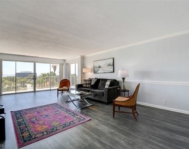 3111 Bel Air Drive - Photo Thumbnail 9