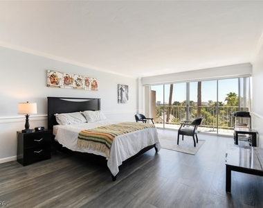 3111 Bel Air Drive - Photo Thumbnail 14