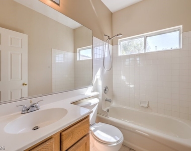 10540 Allthorn Avenue - Photo Thumbnail 25