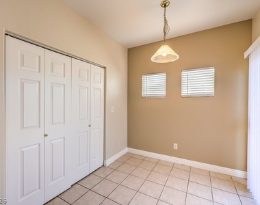 10540 Allthorn Avenue - Photo Thumbnail 12