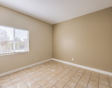 10540 Allthorn Avenue - Photo Thumbnail 23