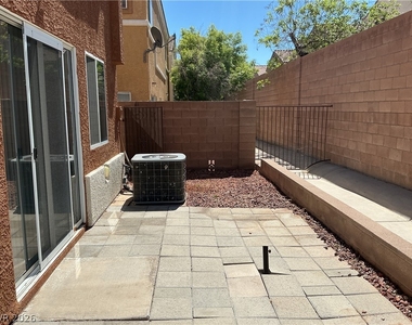 9303 Gilcrease Avenue - Photo Thumbnail 20