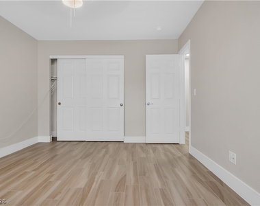 1426 Bugle Boy Drive - Photo Thumbnail 13
