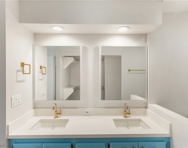 2641 Starfish Court - Photo Thumbnail 14