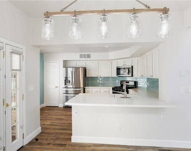2641 Starfish Court - Photo Thumbnail 7