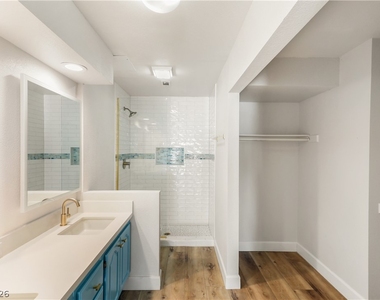 2641 Starfish Court - Photo Thumbnail 15