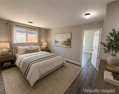 9769 Wailings Avenue - Photo Thumbnail 6