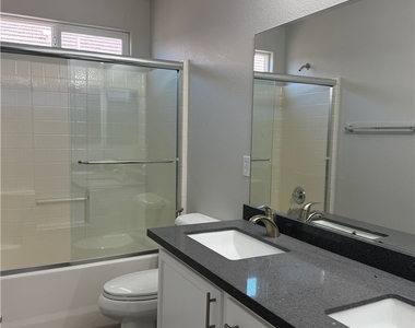 9769 Wailings Avenue - Photo Thumbnail 20