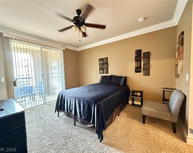 270 E Flamingo Road - Photo Thumbnail 7