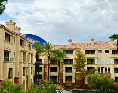 270 E Flamingo Road - Photo Thumbnail 14