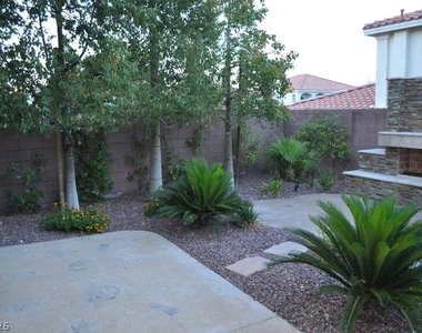 7804 Jacaranda Hill Court - Photo Thumbnail 23