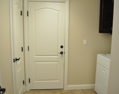7804 Jacaranda Hill Court - Photo Thumbnail 22