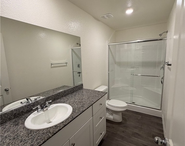 12732 Feathersong Street - Photo Thumbnail 6