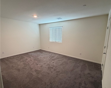 12732 Feathersong Street - Photo Thumbnail 7