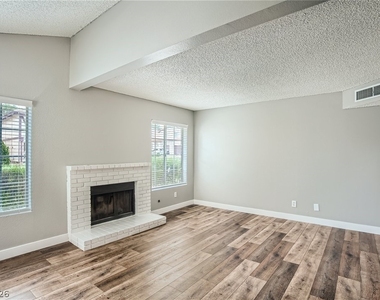 2910 Currant Lane - Photo Thumbnail 2