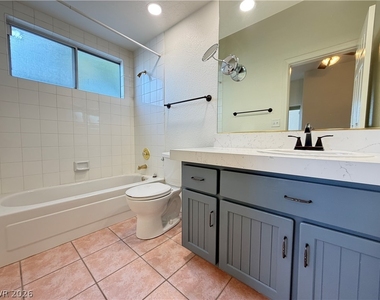 7468 Orange Haze Way - Photo Thumbnail 11