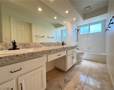 7468 Orange Haze Way - Photo Thumbnail 9
