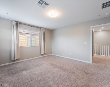 869 Greenspire Street - Photo Thumbnail 23