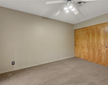 4096 Crete Lane - Photo Thumbnail 21