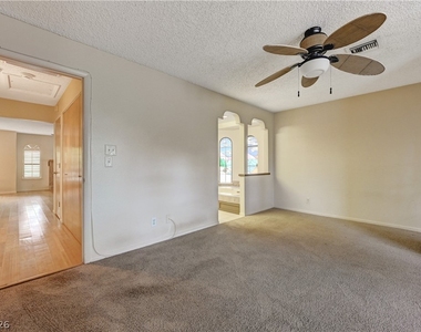 4096 Crete Lane - Photo Thumbnail 23