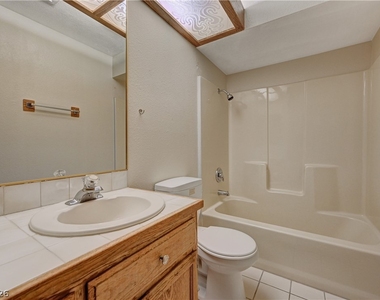 4096 Crete Lane - Photo Thumbnail 18